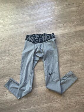 Men's Nike Pro Dry Fit 3/4 Length Compression Pants Grey Size Small